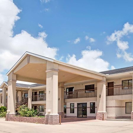 Days Inn By Wyndham El Campo Tx Екстериор снимка