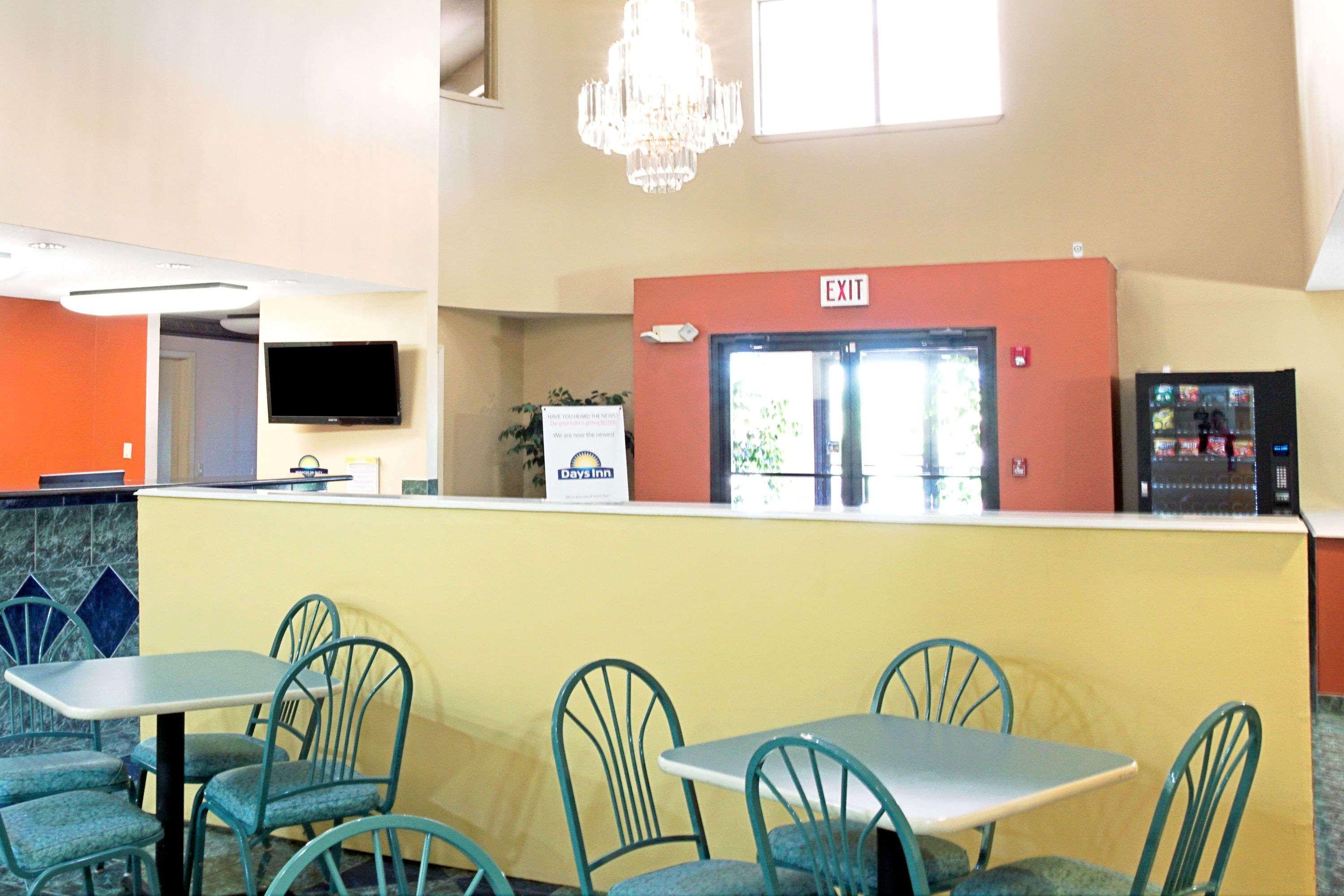 Days Inn By Wyndham El Campo Tx Екстериор снимка